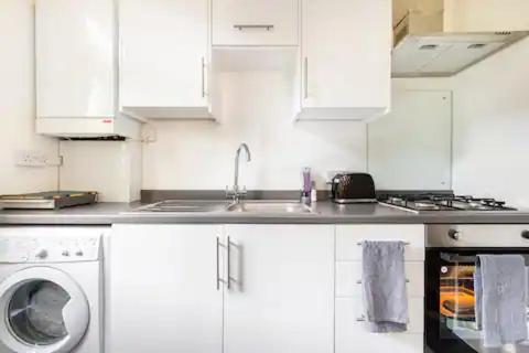 Garden Flat In Central Location Appartement Londen Buitenkant foto
